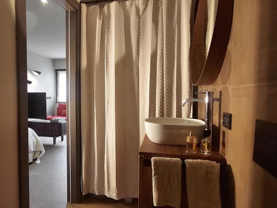 Civicoventisei Apartment Калчераника ал Лаго Екстериор снимка