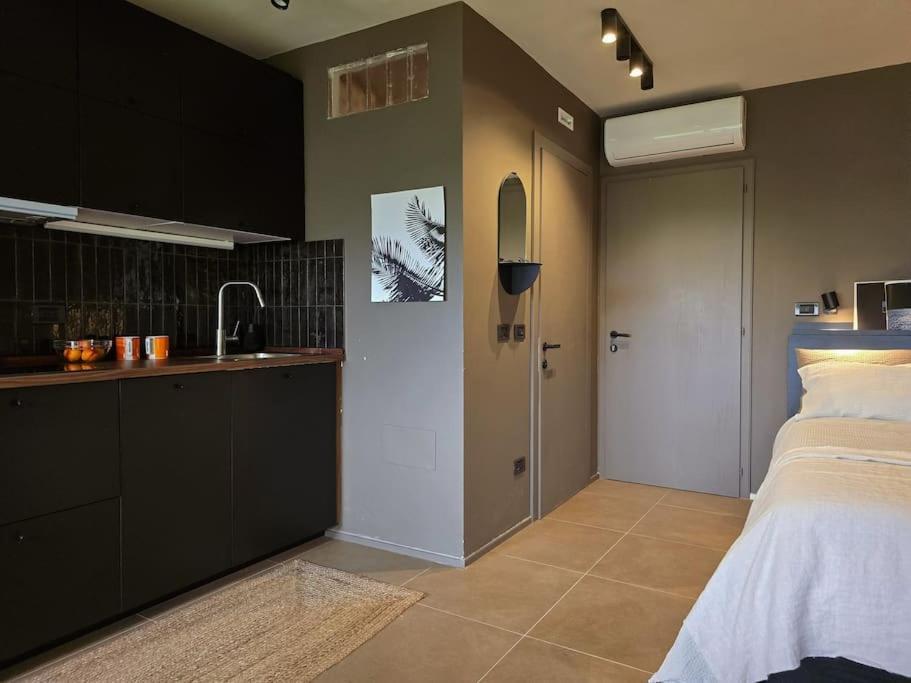 Civicoventisei Apartment Калчераника ал Лаго Екстериор снимка